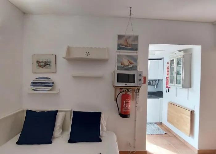 아파트 Sailing Acoteias